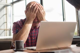 On-line žadatelé o dávky dostanou od státu „dárek“. Povinně datovou schránku - Seznam Zprávy